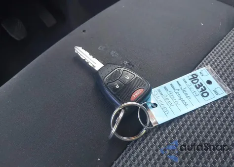 2014 Jeep Compass Sport z USA, uszkodzony, nr VIN 1C4NJCBB3ED560128